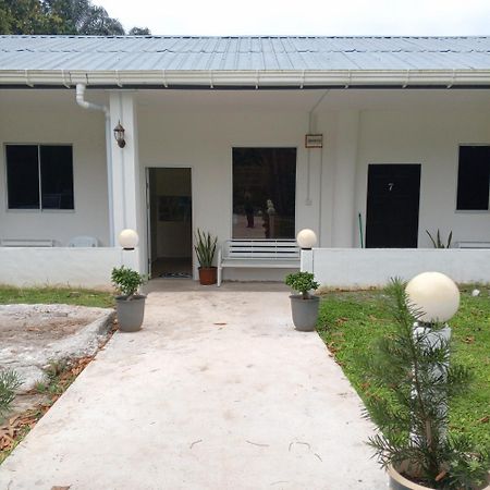Sukau Tomanggong View Bed & Breakfast Exteriér fotografie